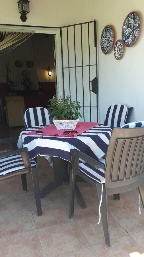 Chalet La Huerta 2 Amplios Jardines Barbacoa Y Wifi Conil De La Frontera Εξωτερικό φωτογραφία